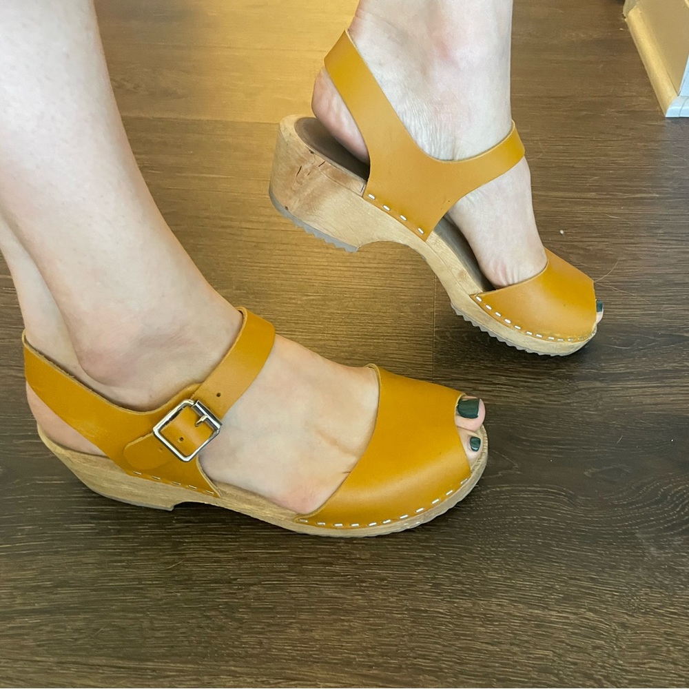 Mia Swedish Anja clogs sandals